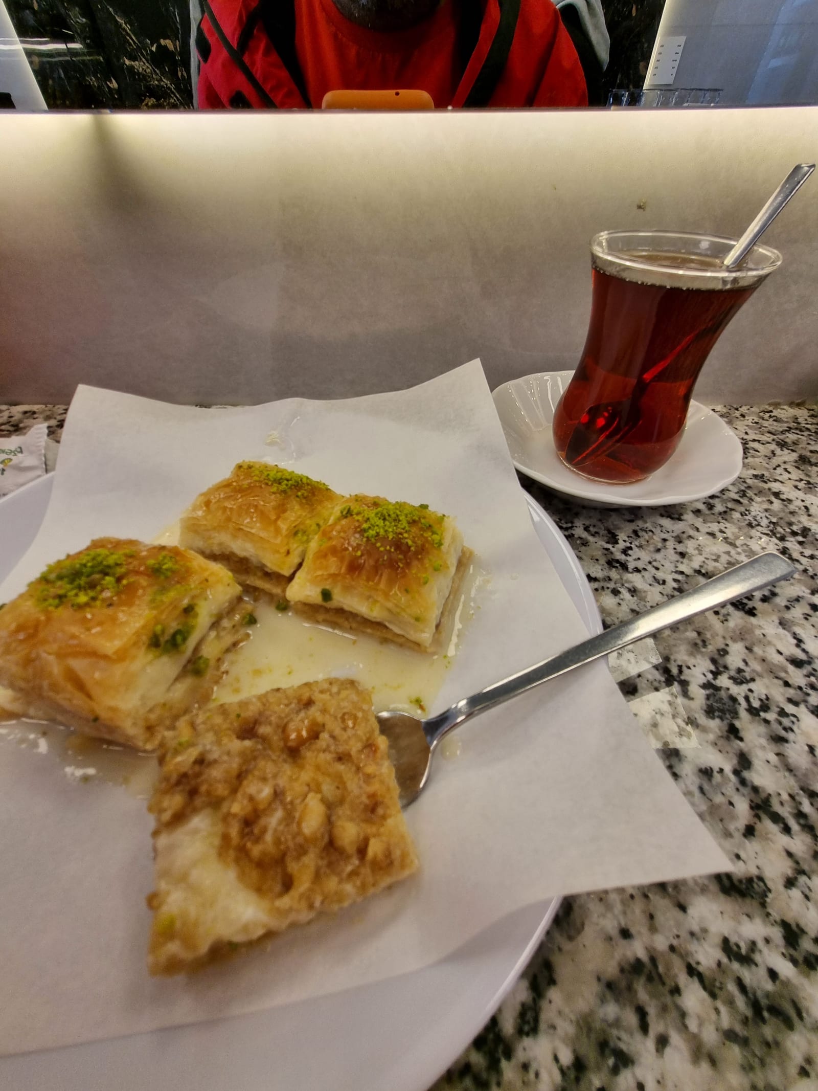 Demirhan Baklava & Börek