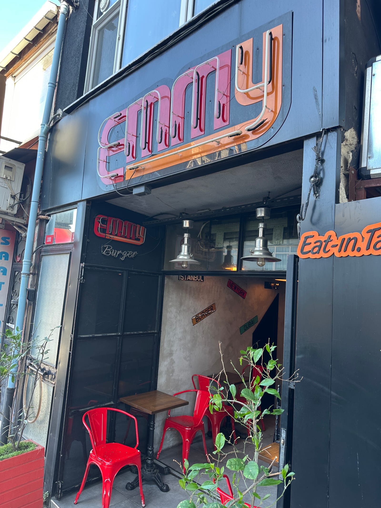 Emmy Burger