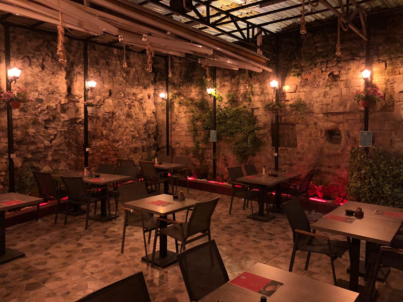 Faro Caffe&Patisserie