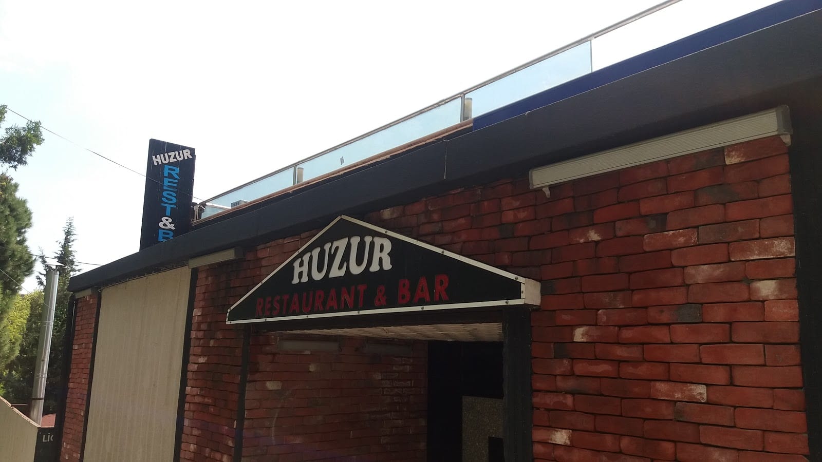 Huzur Restaurant & Bar