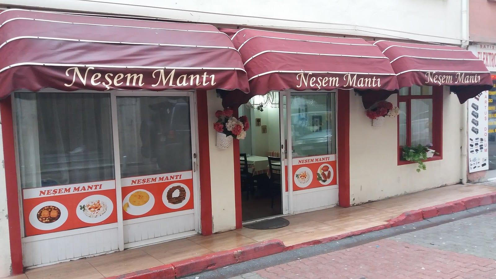 Neşem Mantı