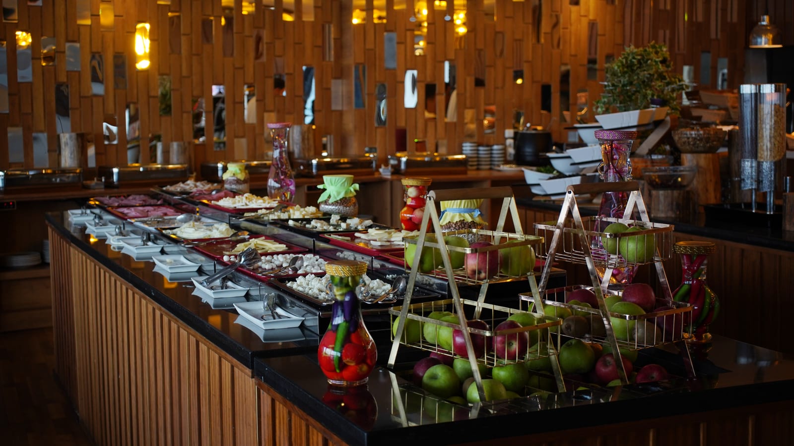 Oba Restaurant Cafe