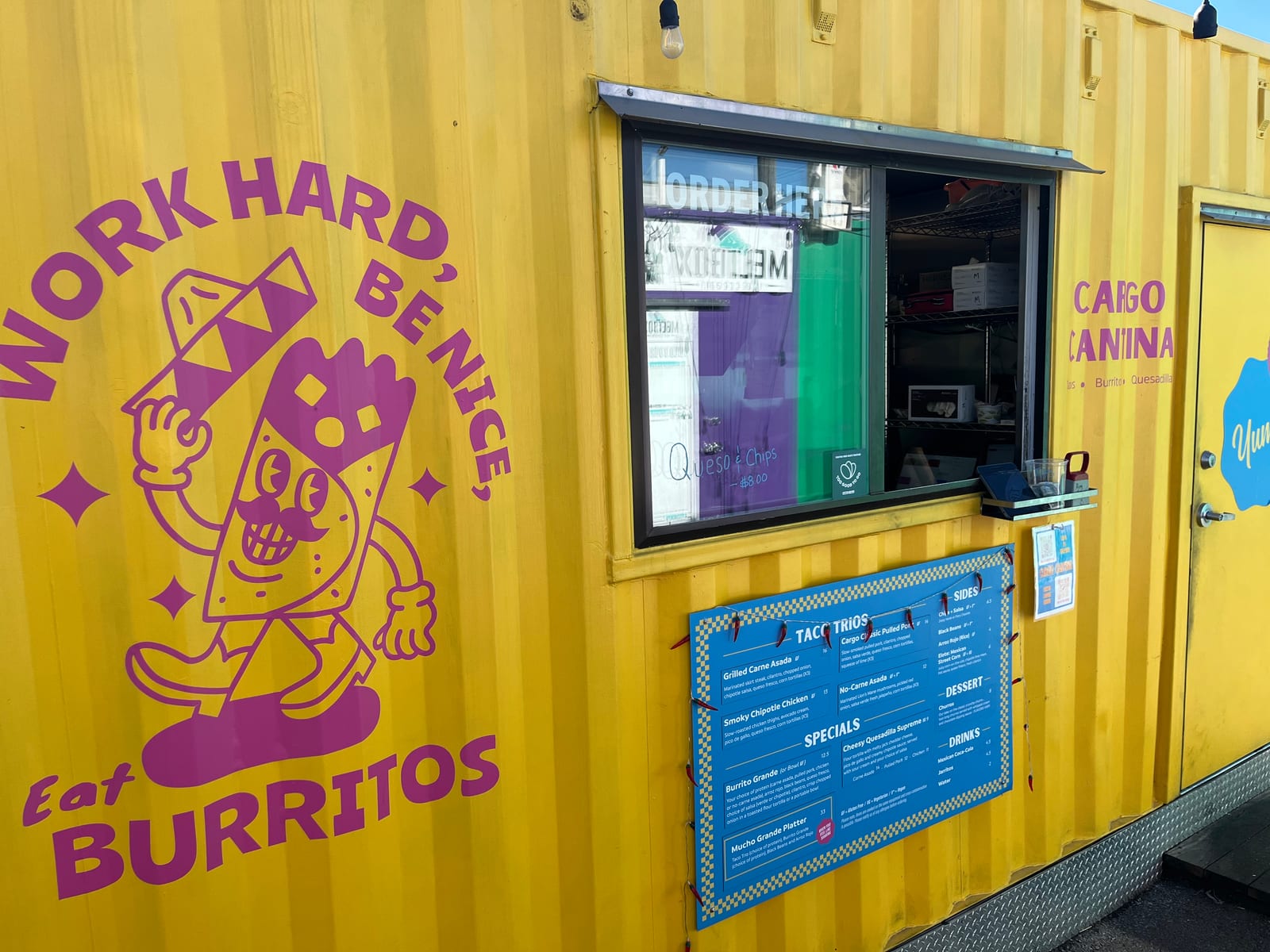 Cargo Cantina