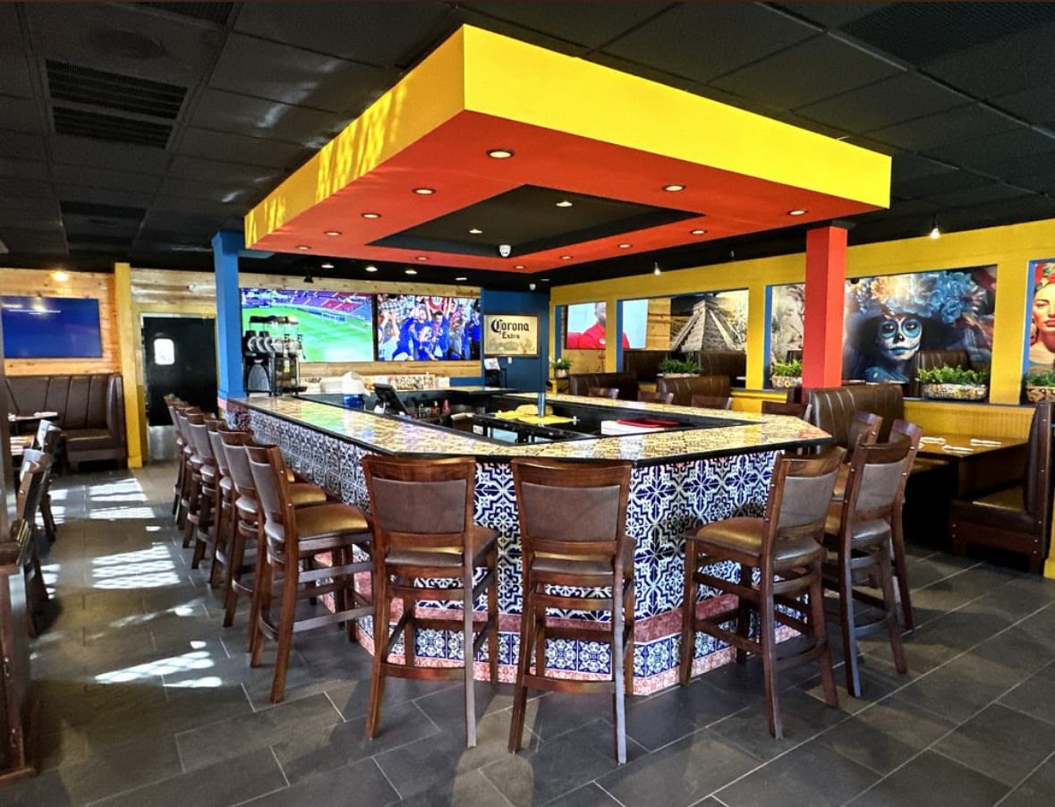 Mexico Lindo Kc Restaurant and Bar