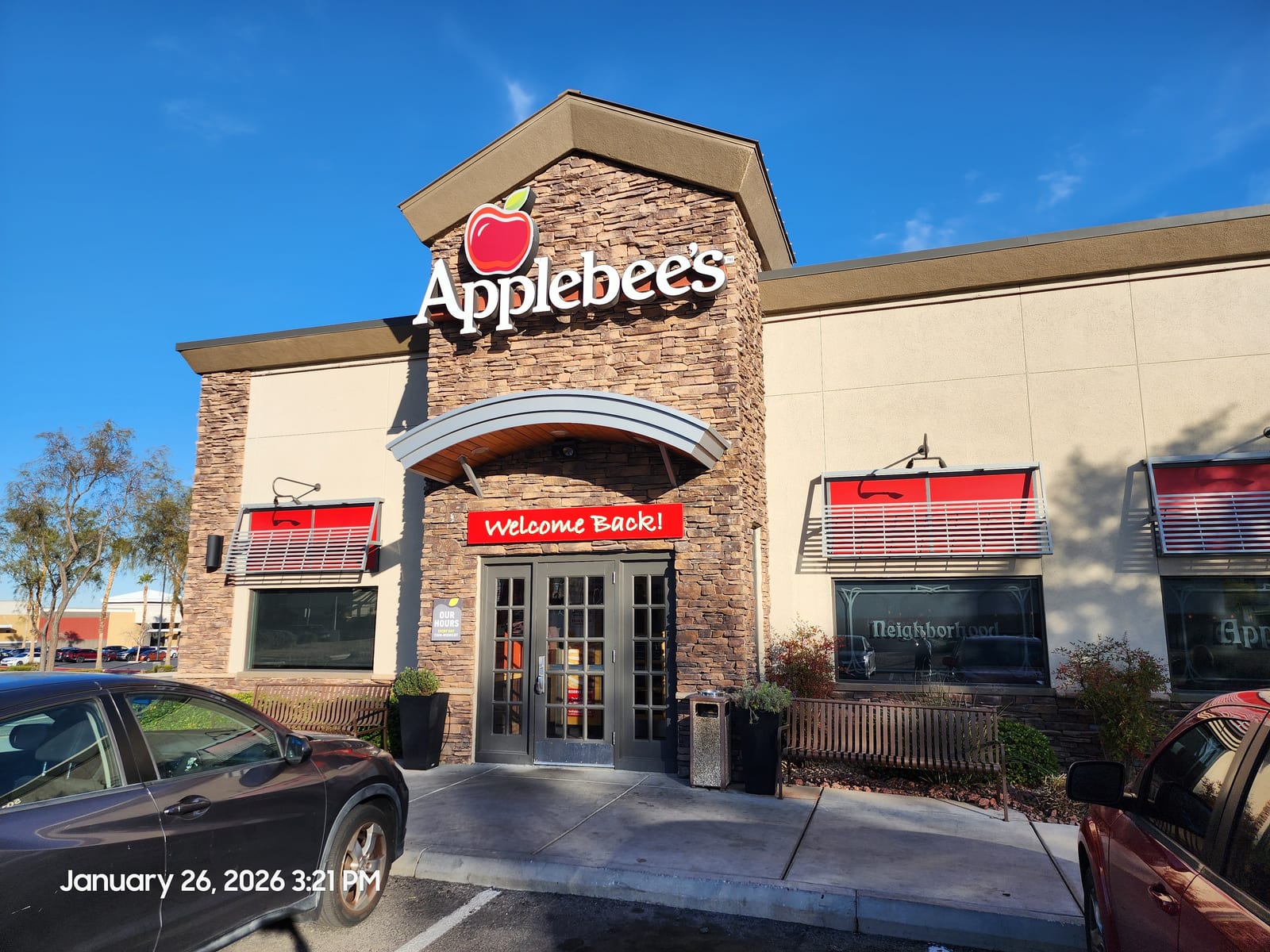 Applebee's Grill + Bar