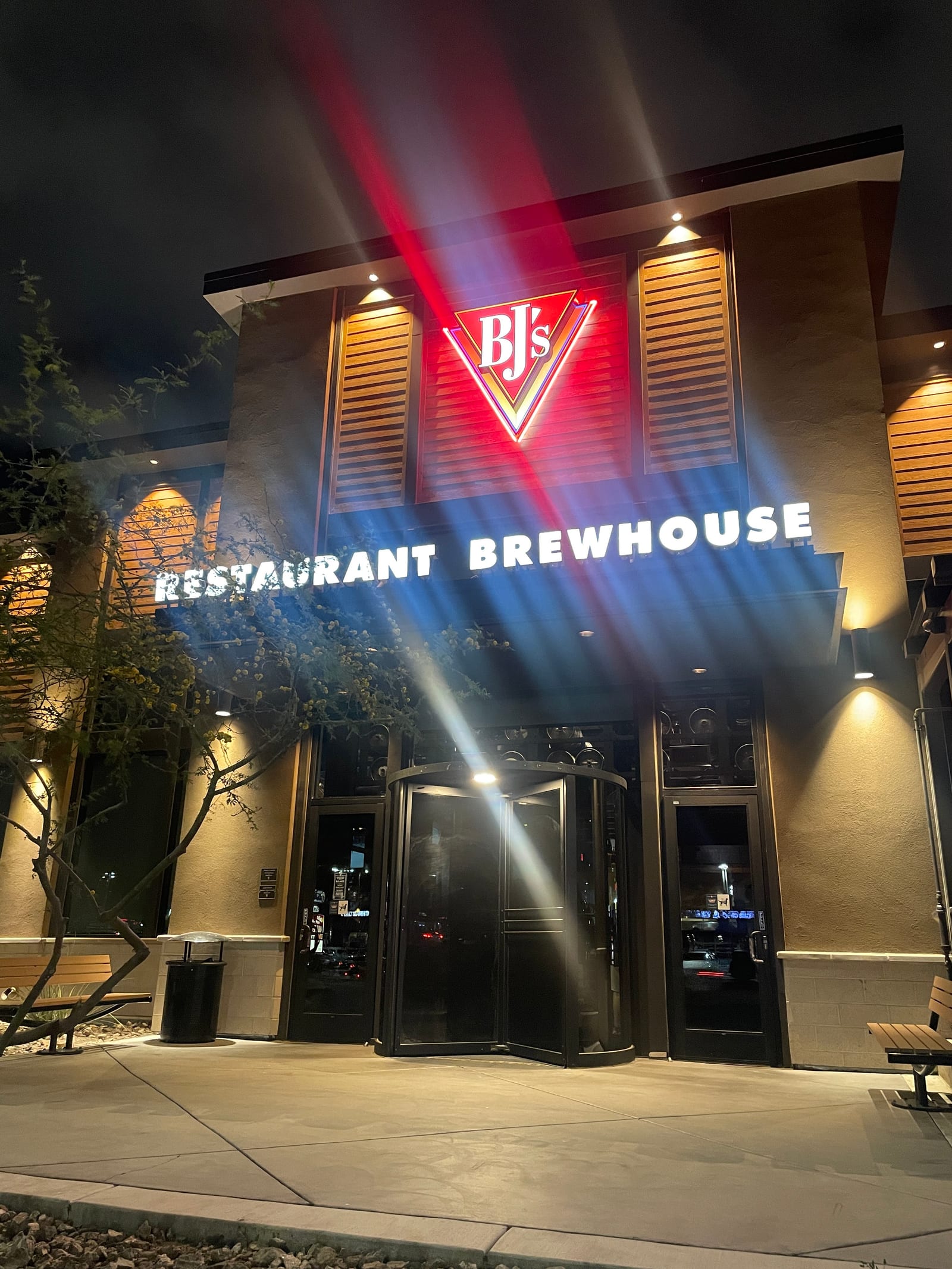 BJ's Restaurant & Brewhouse