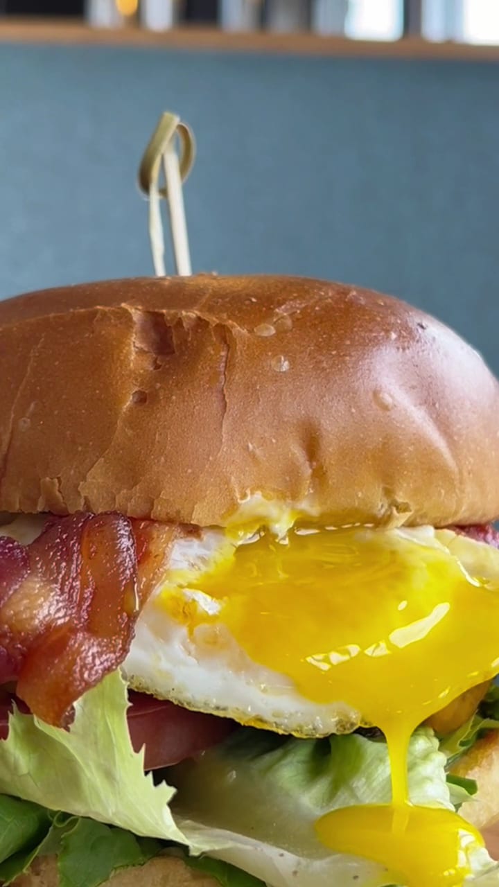 Broken Yolk Cafe