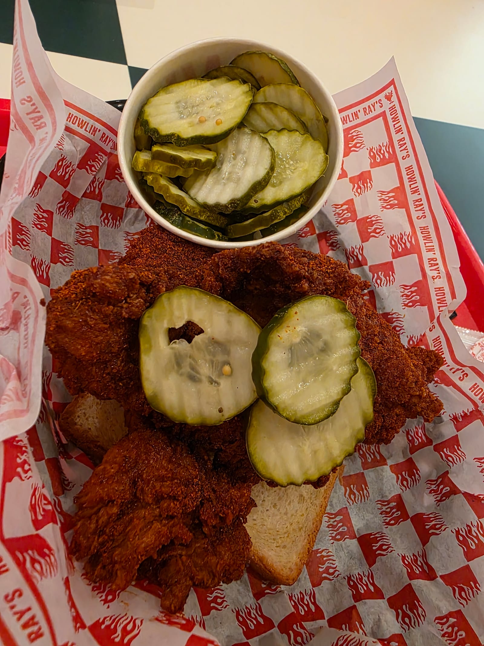Howlin' Ray's