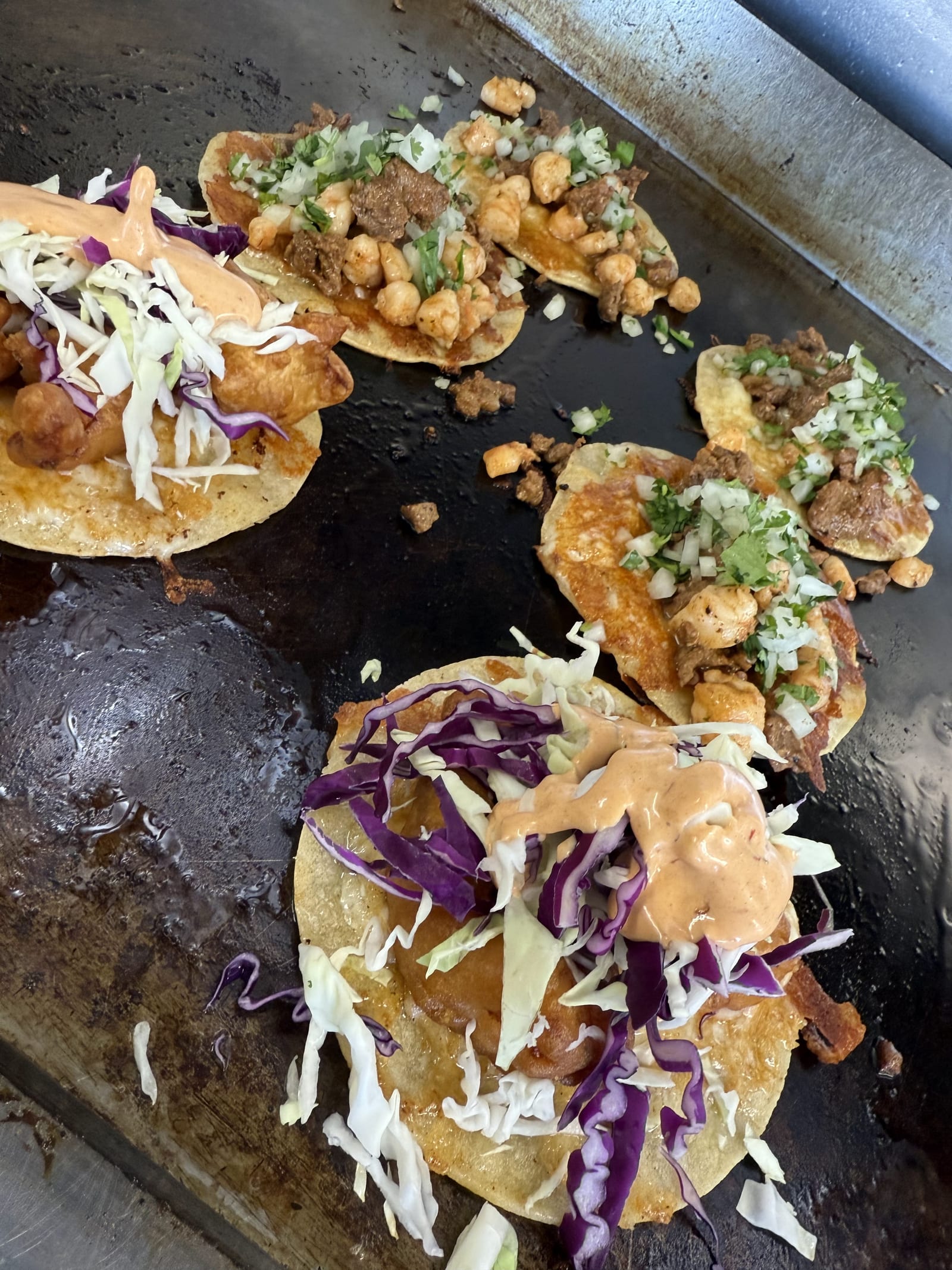 La Reveliada Tacos and Mariscos