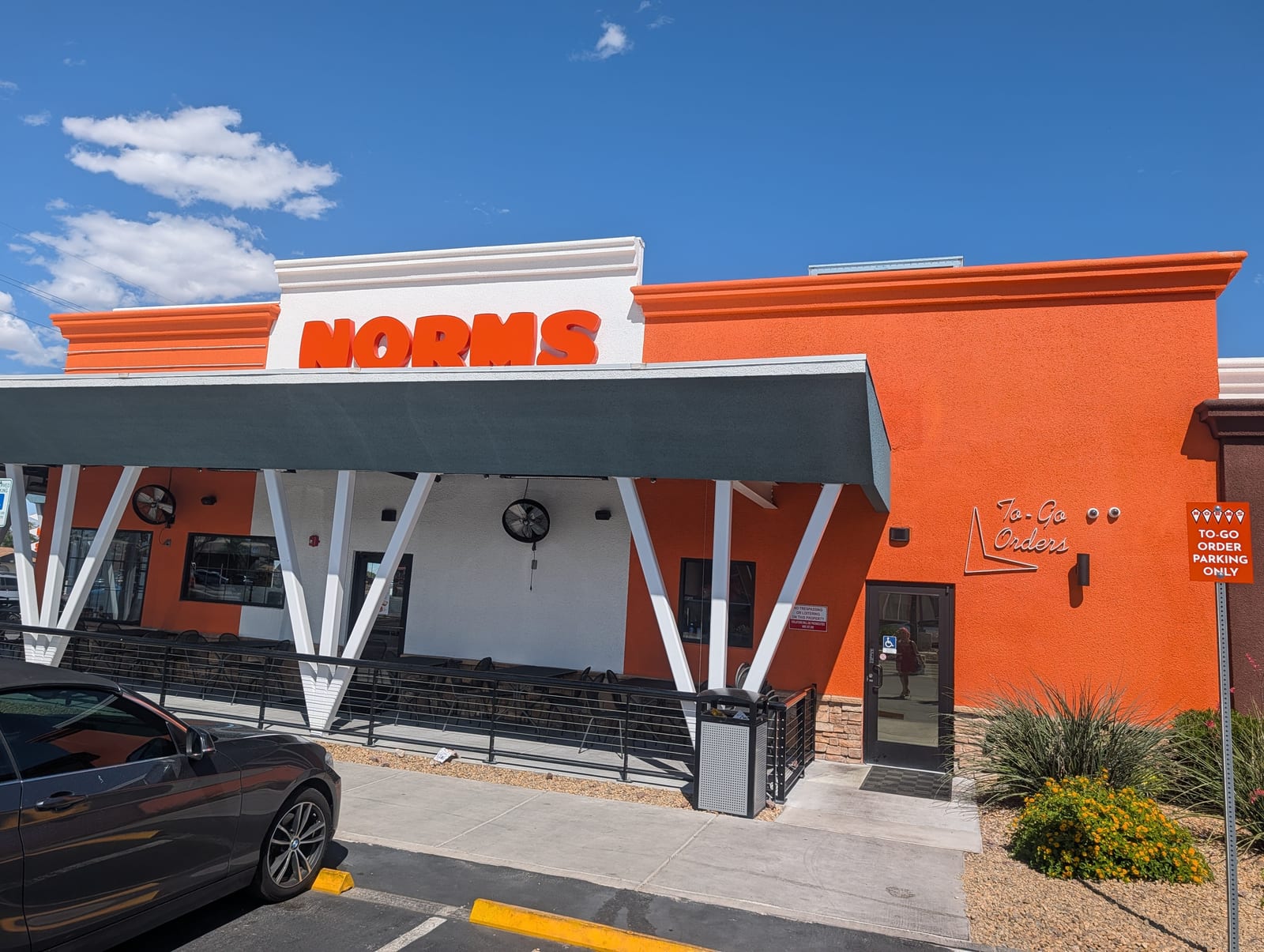 Norms Restaurant