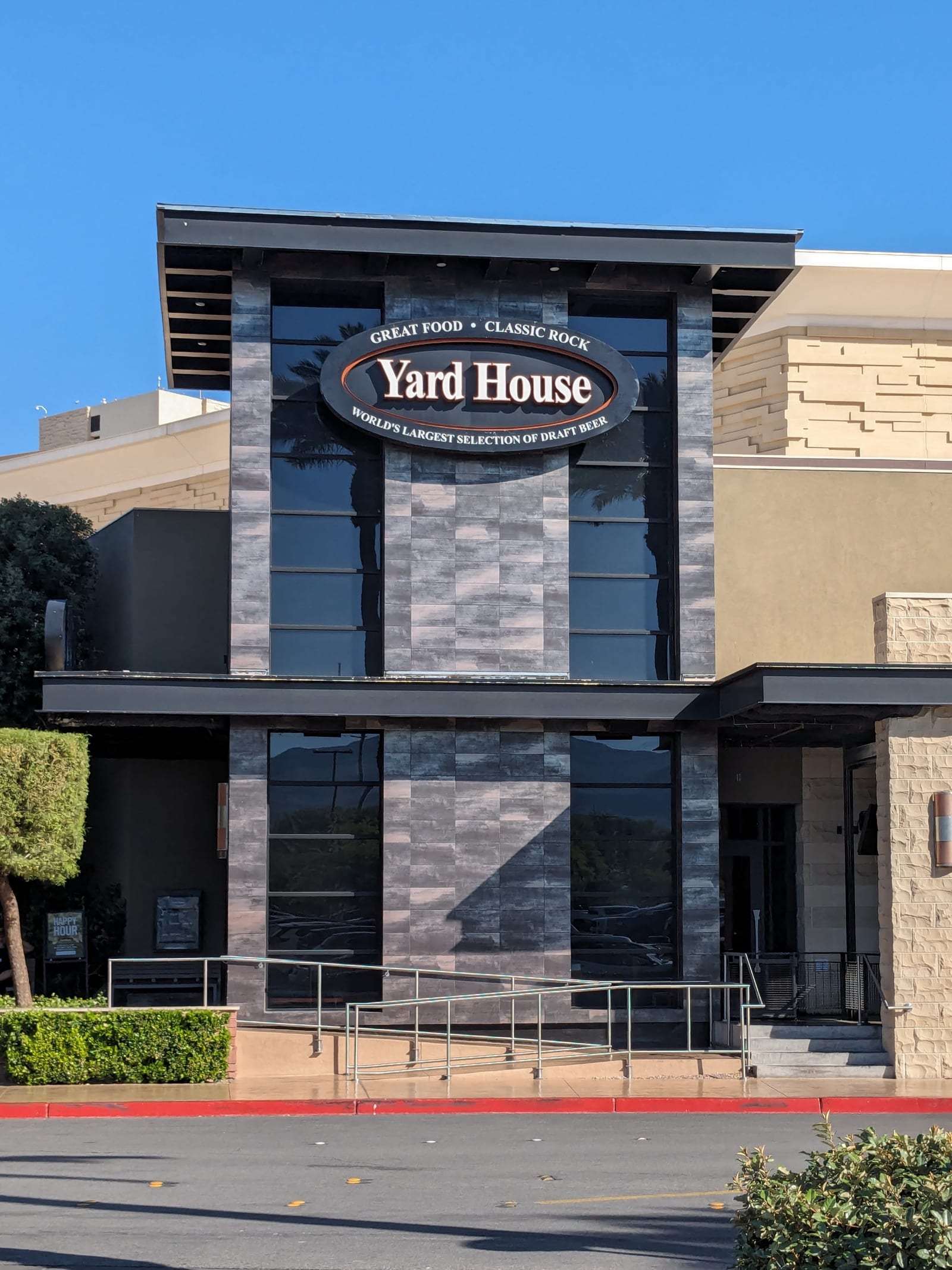 Yard House