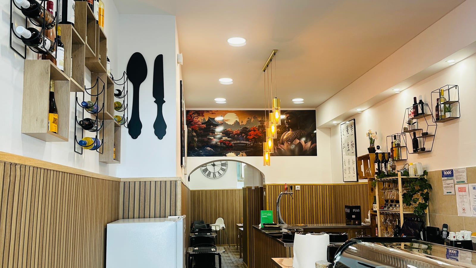 Kimchhi Cheeb Fusion Asia Thai & Ramen Restaurant