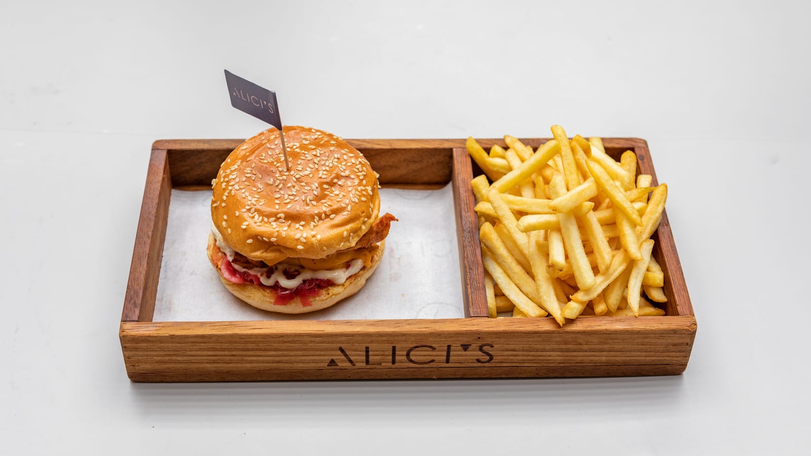 Alicis