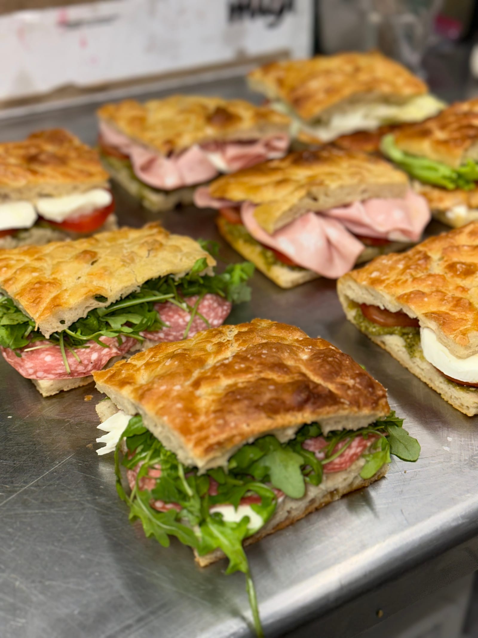 Ana’s Deli and Cafe