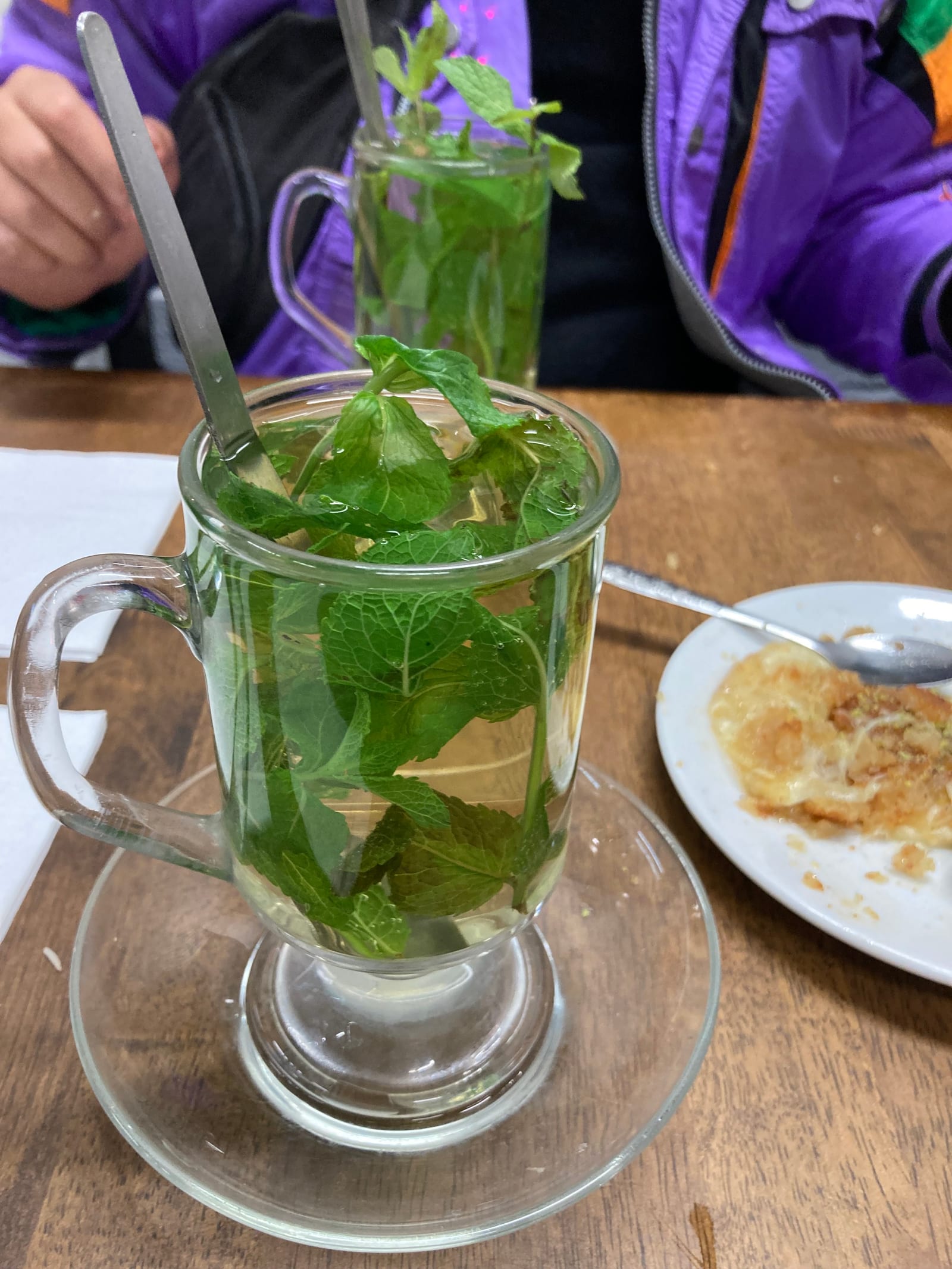 Arzet Lebnan