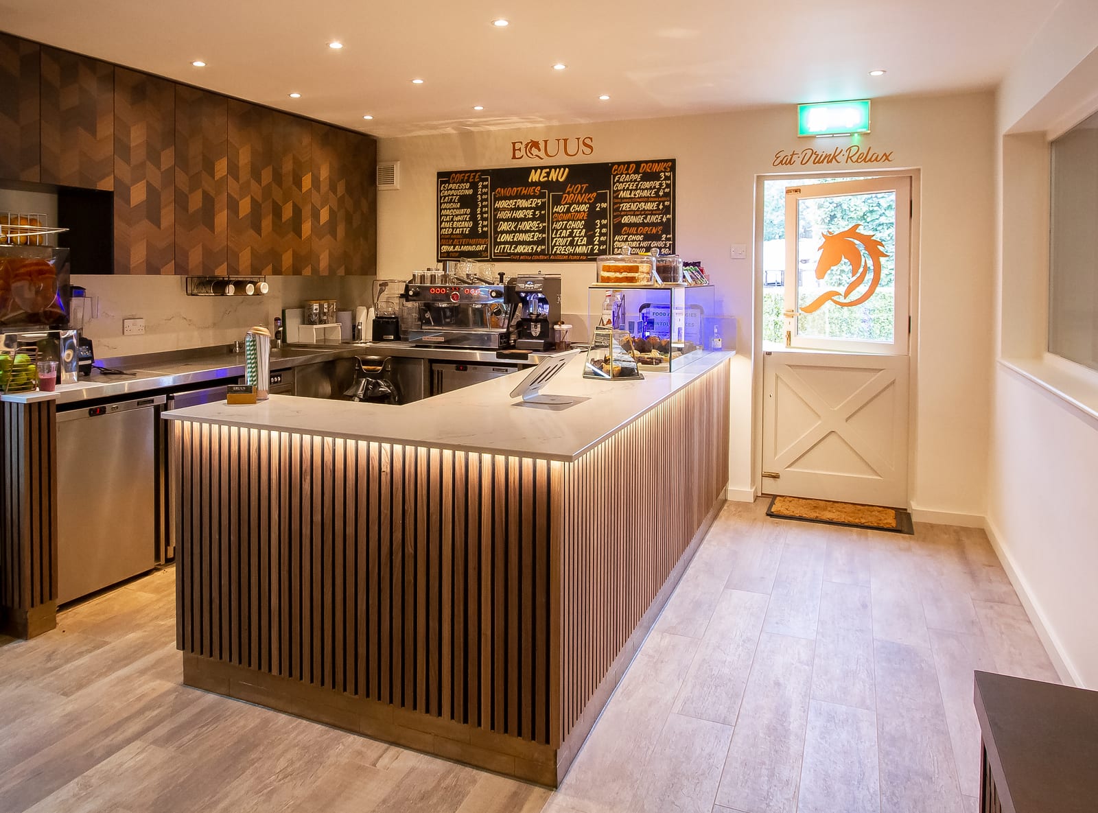 Equus Dining