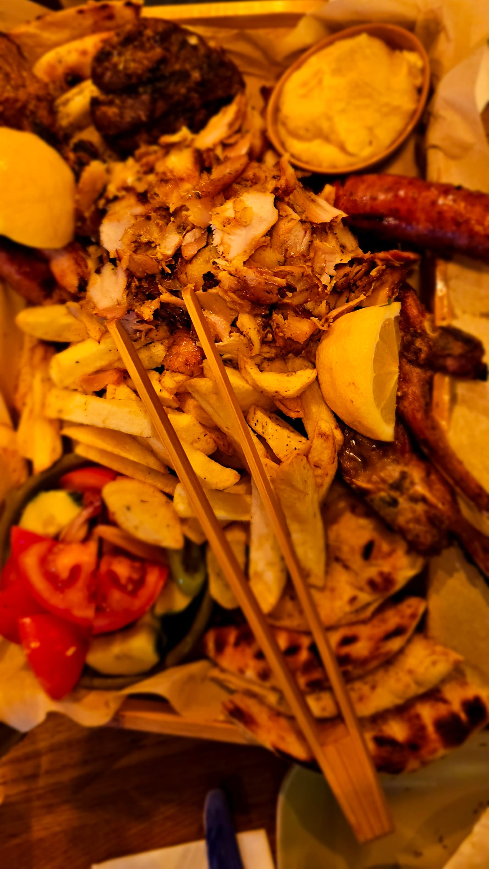 Mono Greek House
