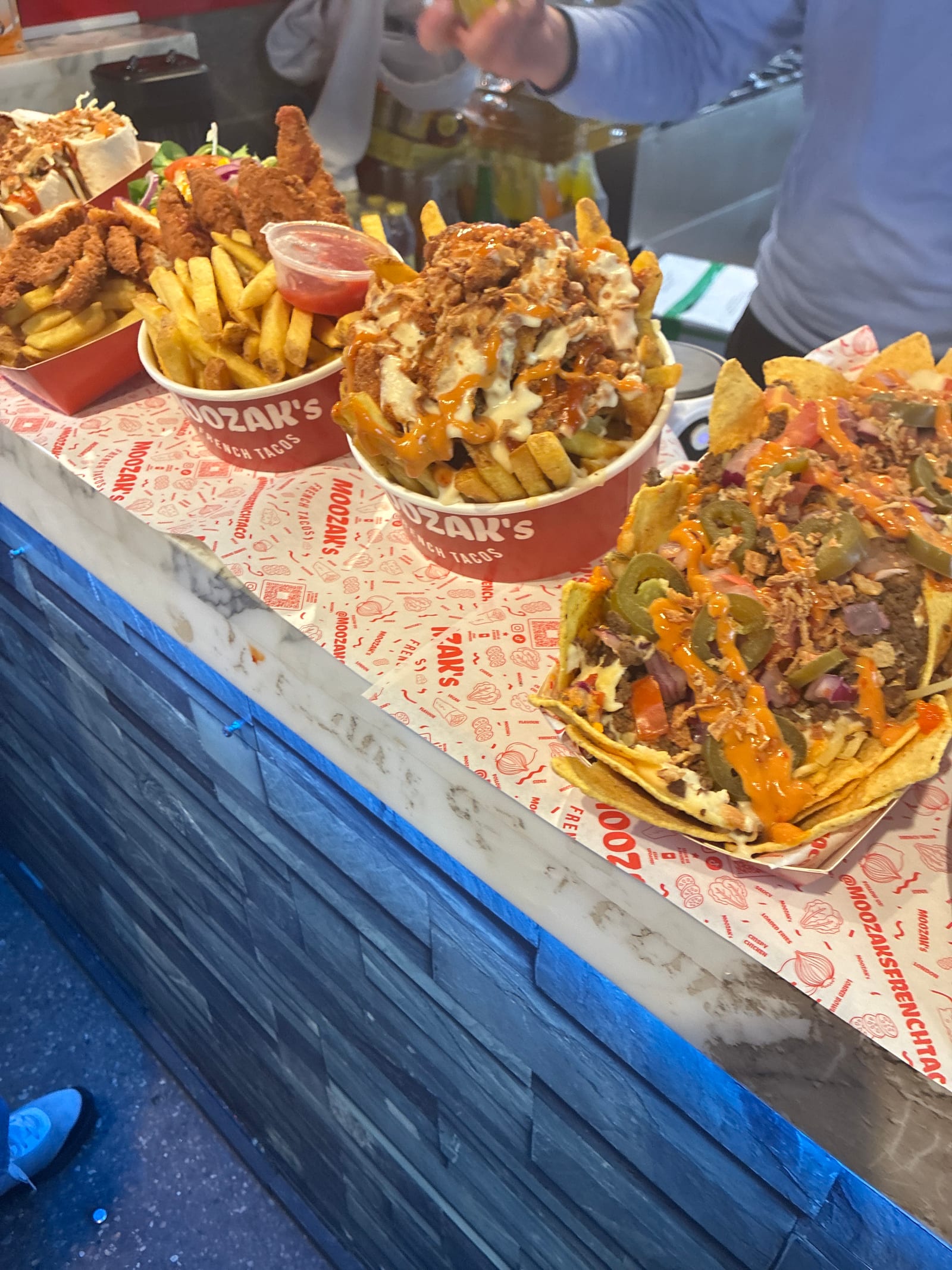 MOOZAK’S French Tacos