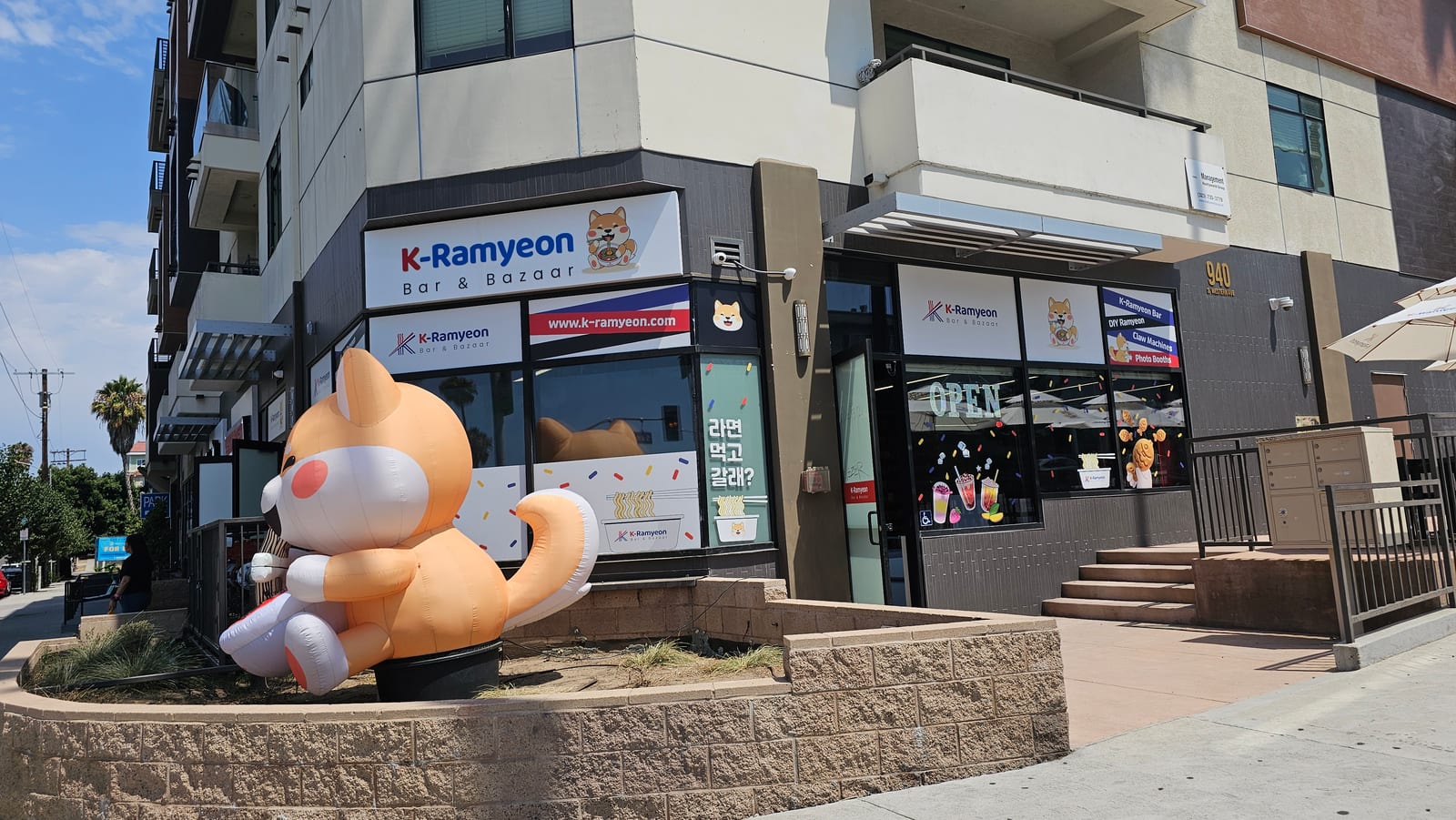 K-Ramyeon Bar & Bazaar