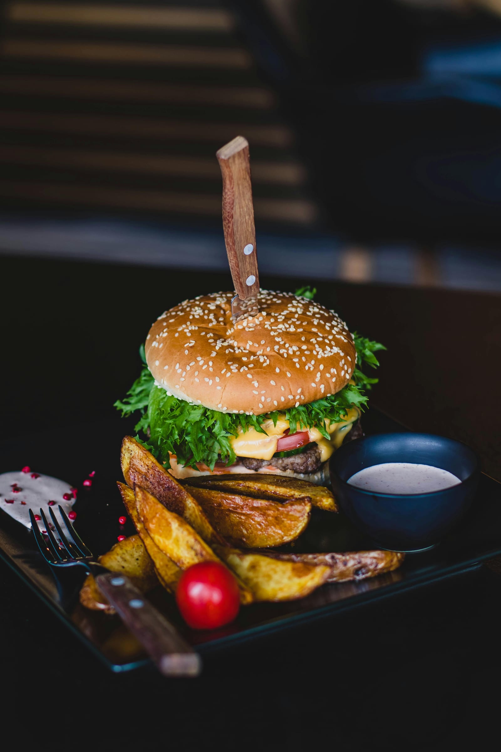 Lucy's Pizza & Burgers