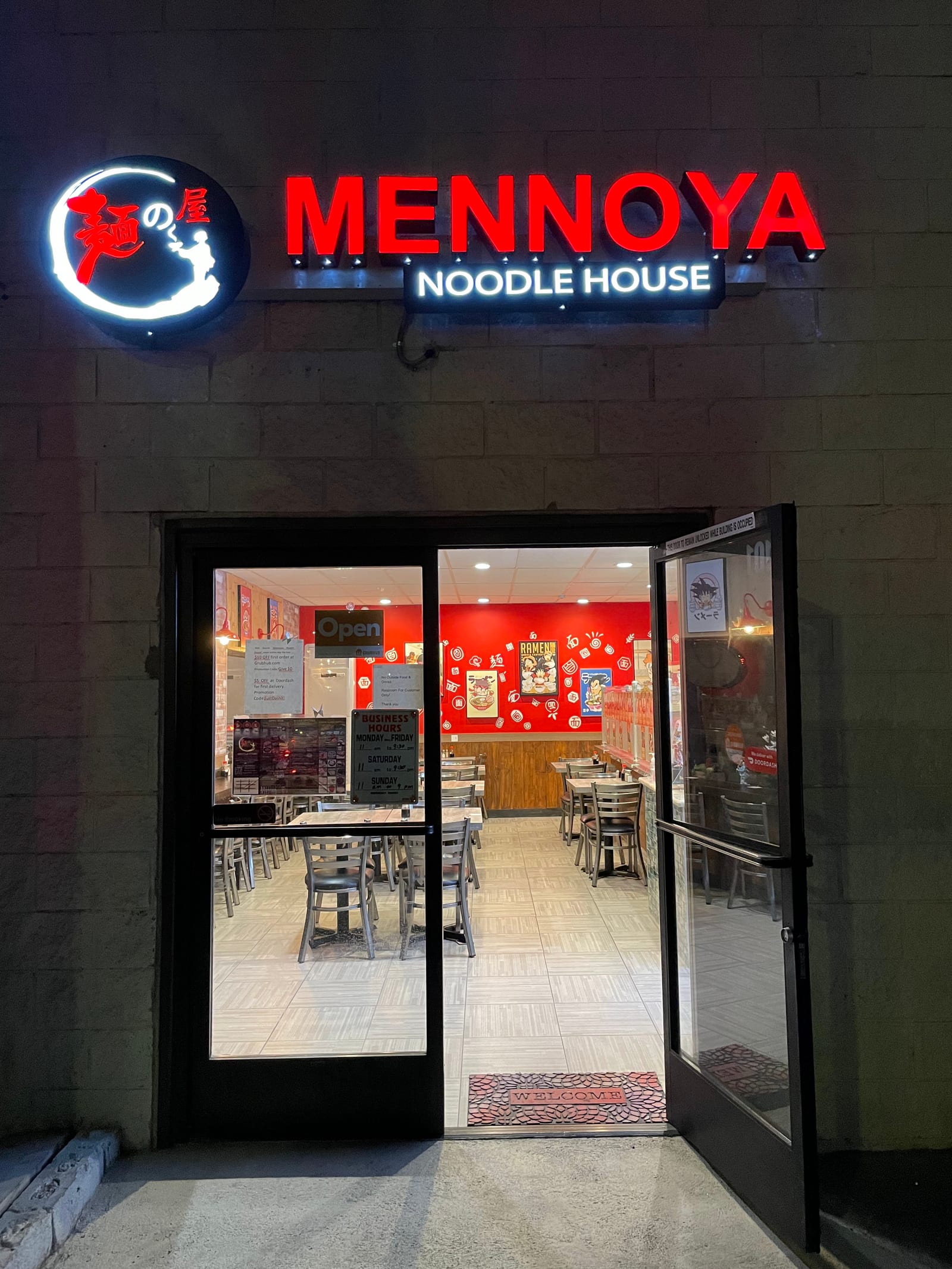 Mennoya Noodle House