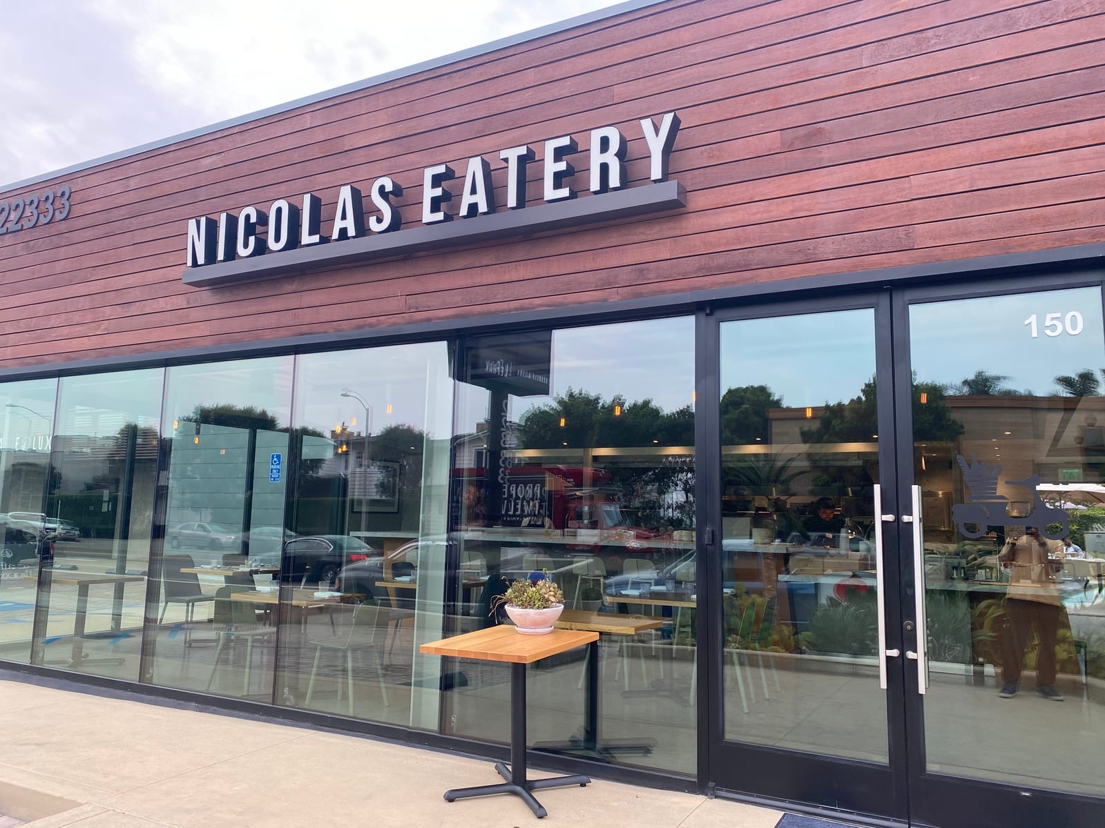 Nicolas Eatery