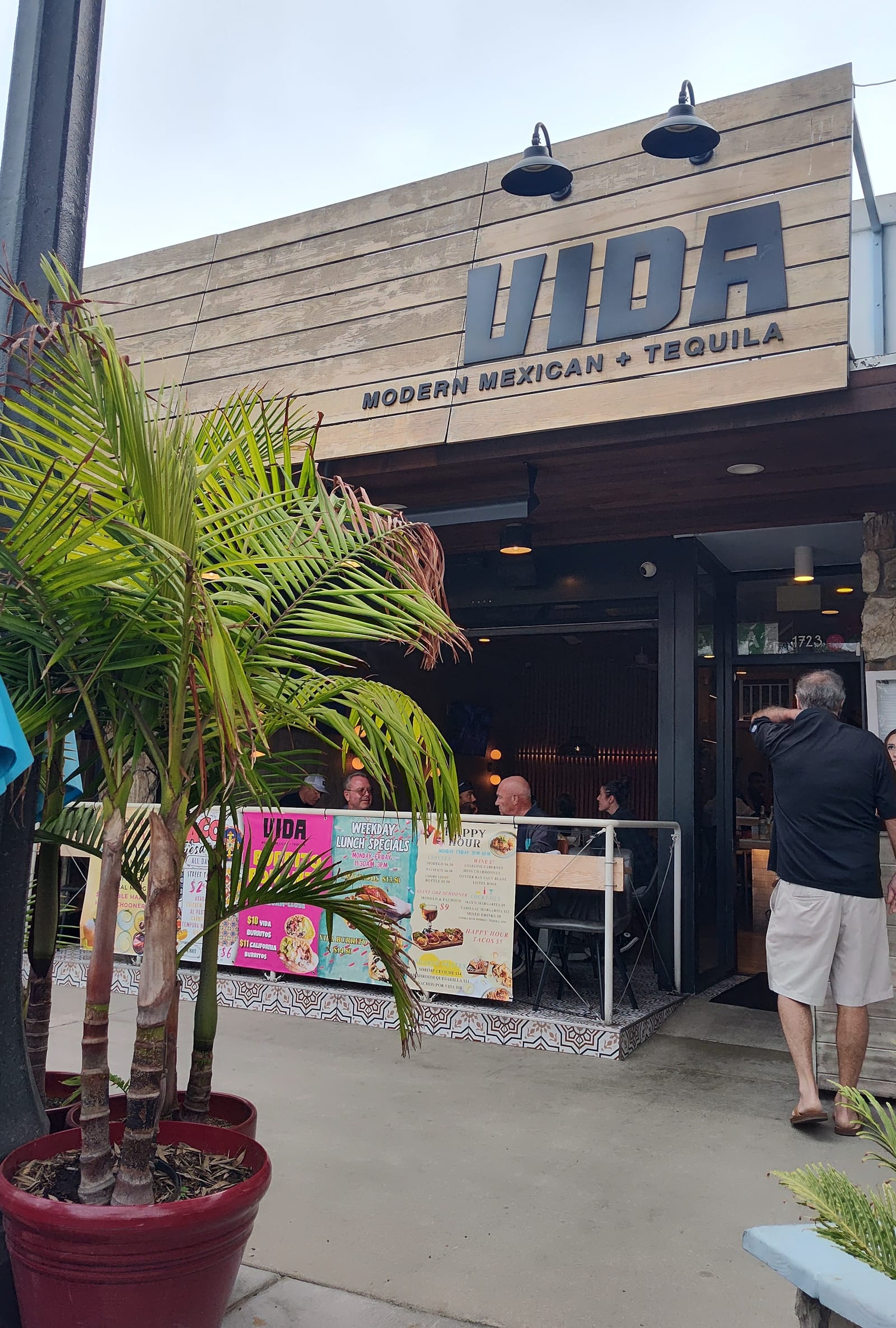 Vida Modern Mexican + Tequila