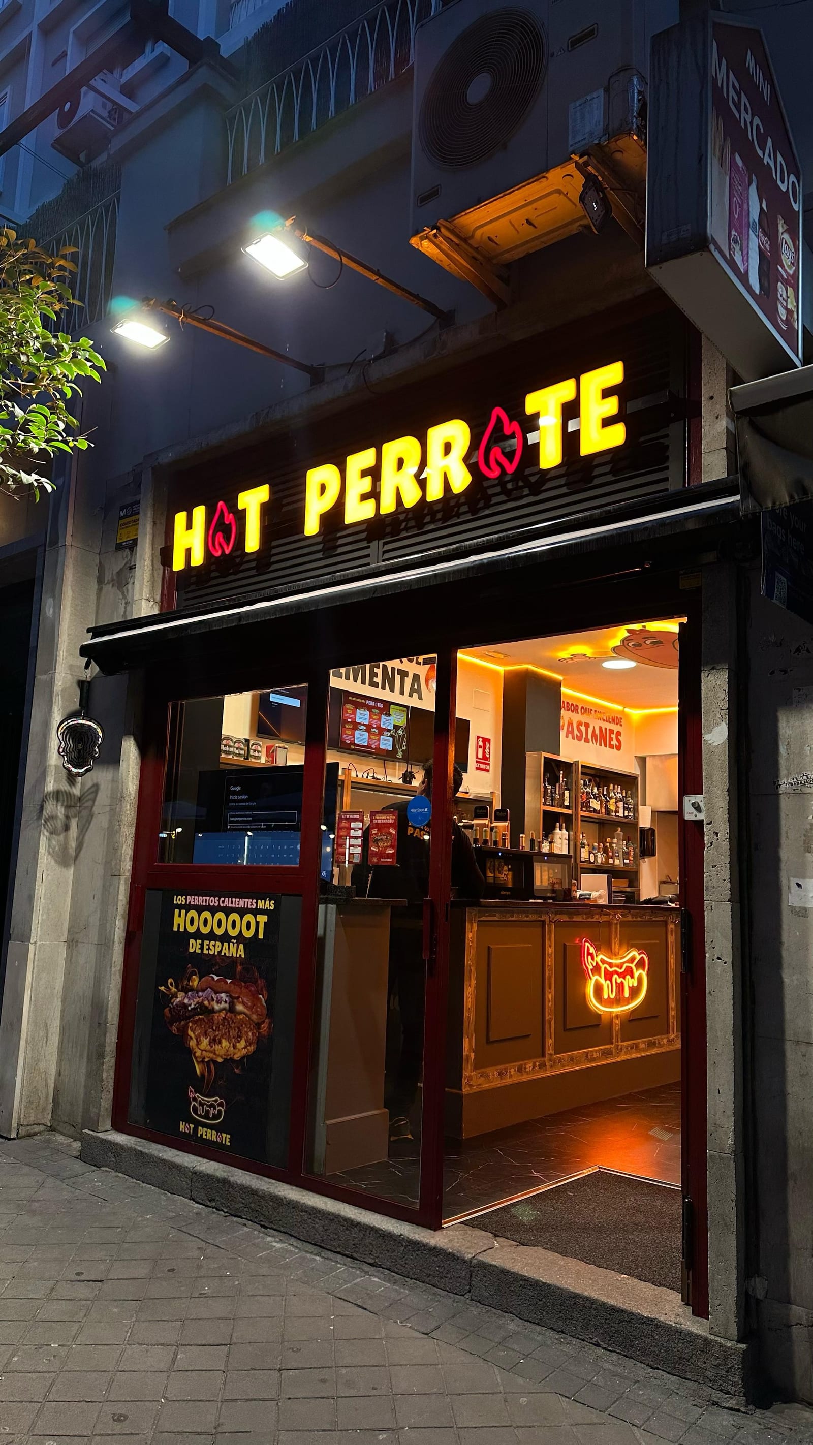 Hot Perrote Bernabeu