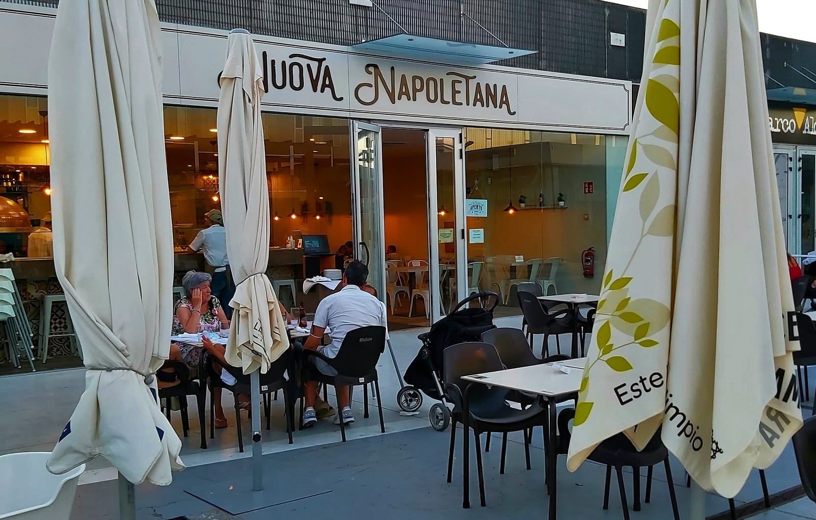 Pizzería Nuova Napoletana