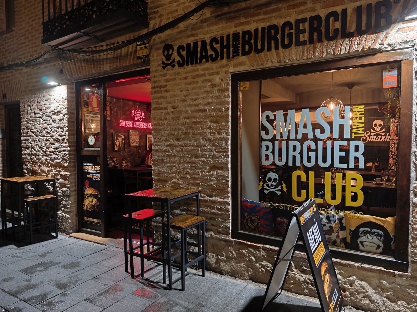 Smash Tavern Burger Club