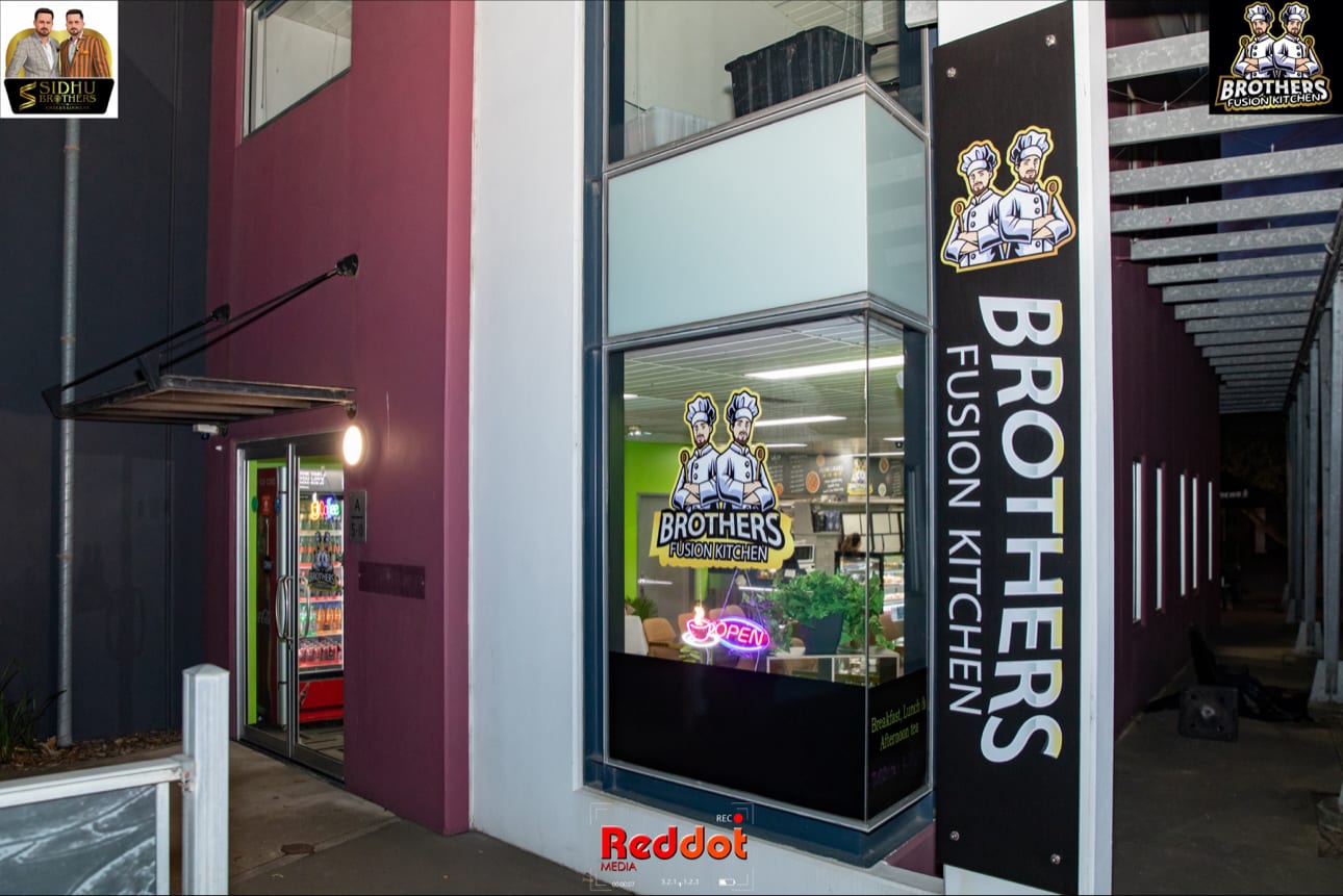 Brothers Indian Restaurant & Cafe