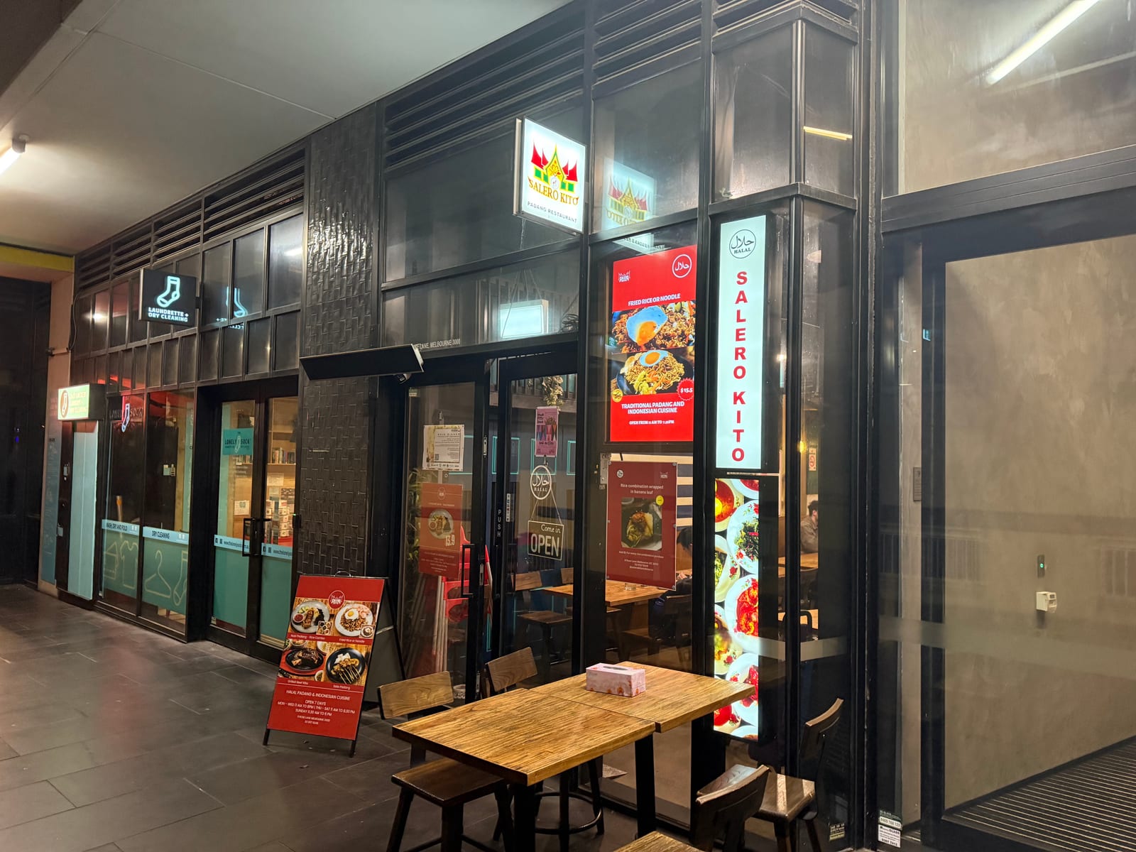 Salero Kito Rose Lane (HALAL)