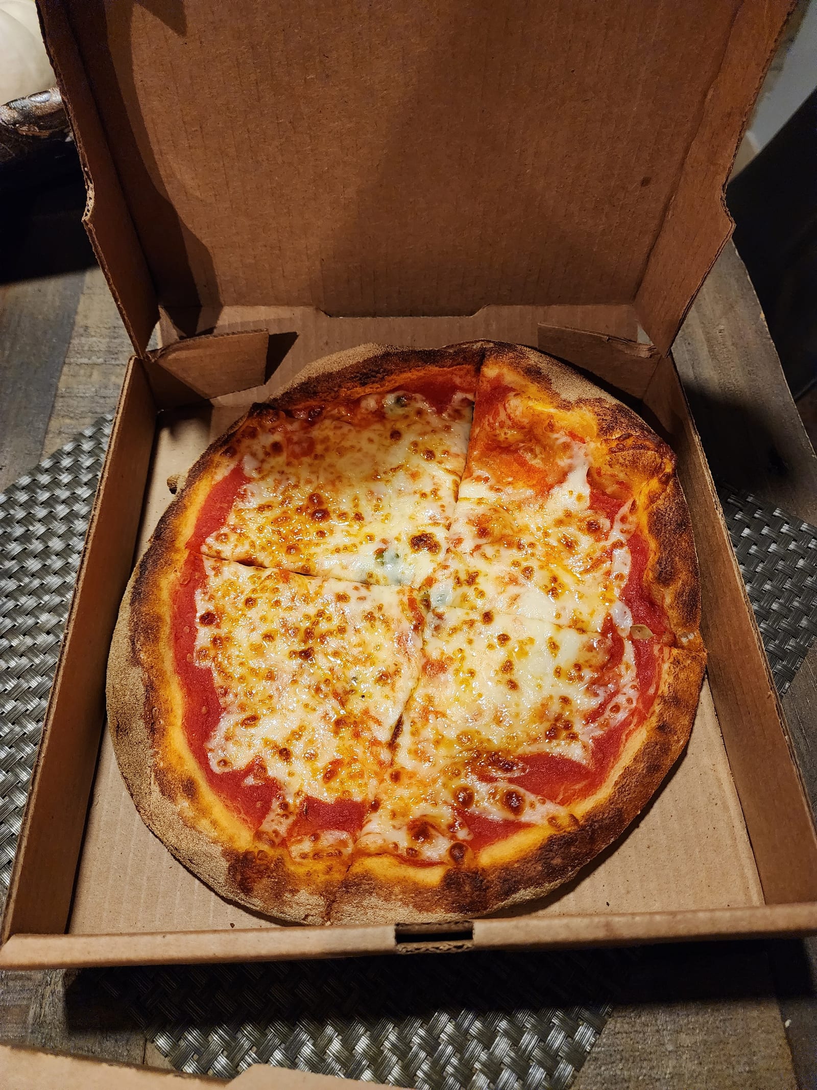 Al Forno Neapolitan Wood Fire Pizza