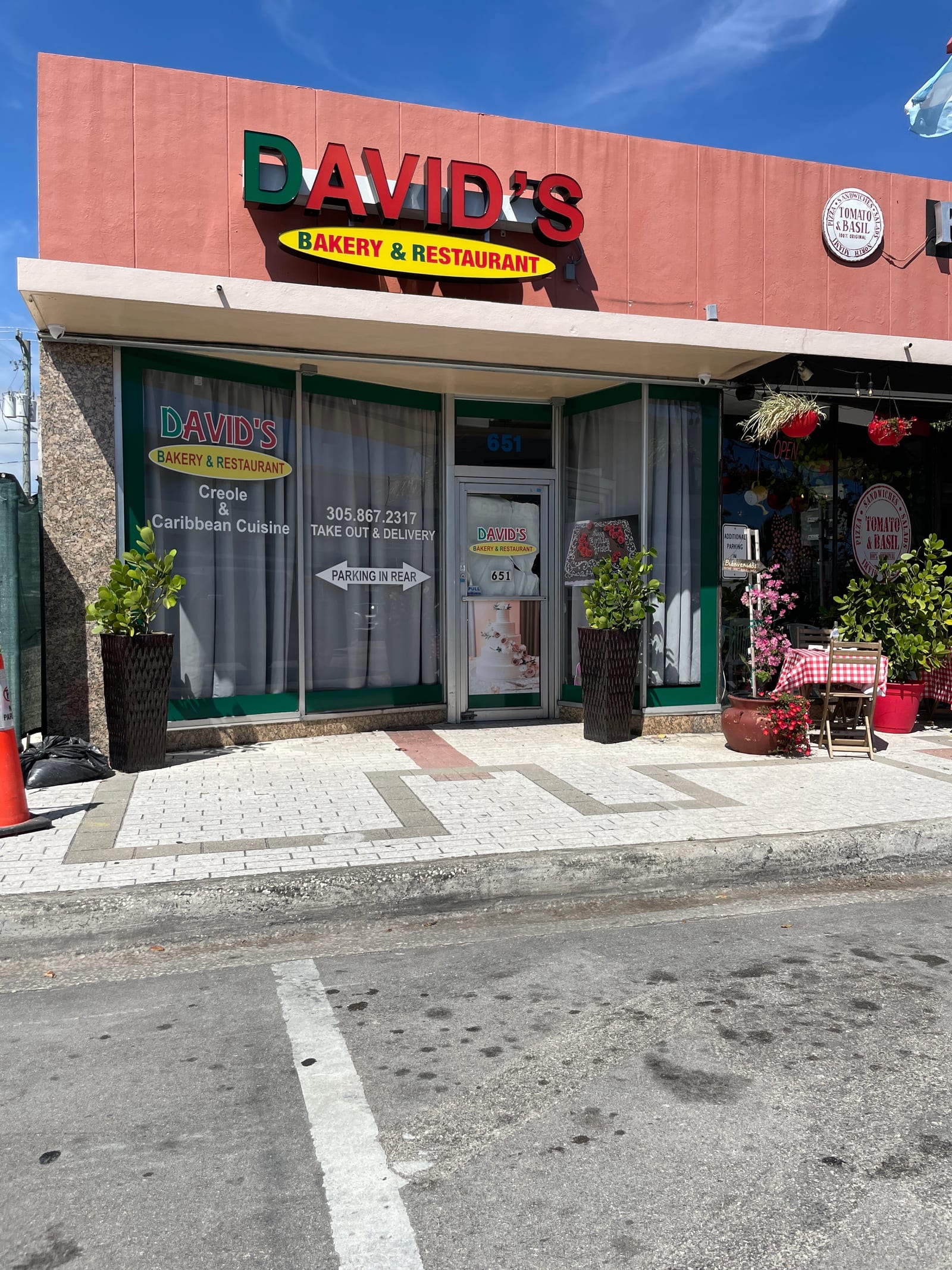 Dave Jamaican Bakery & Restaurant