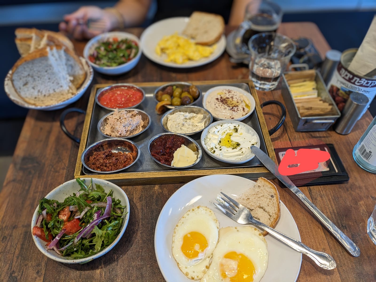Hadekel | Kosher Israeli Restaurant