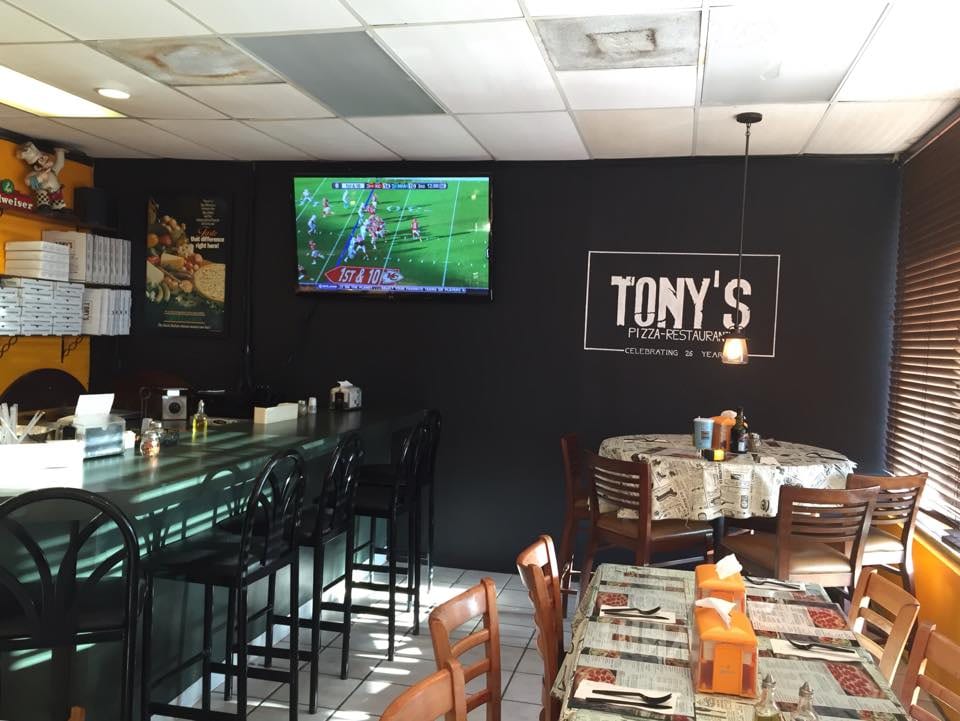Tony's Pizza