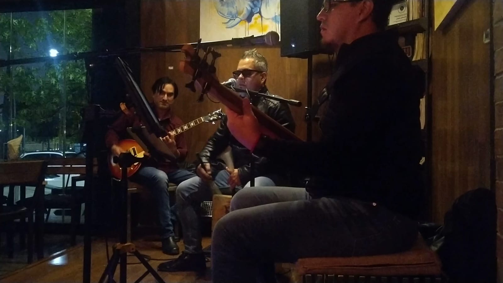 Black Whiskey Bar