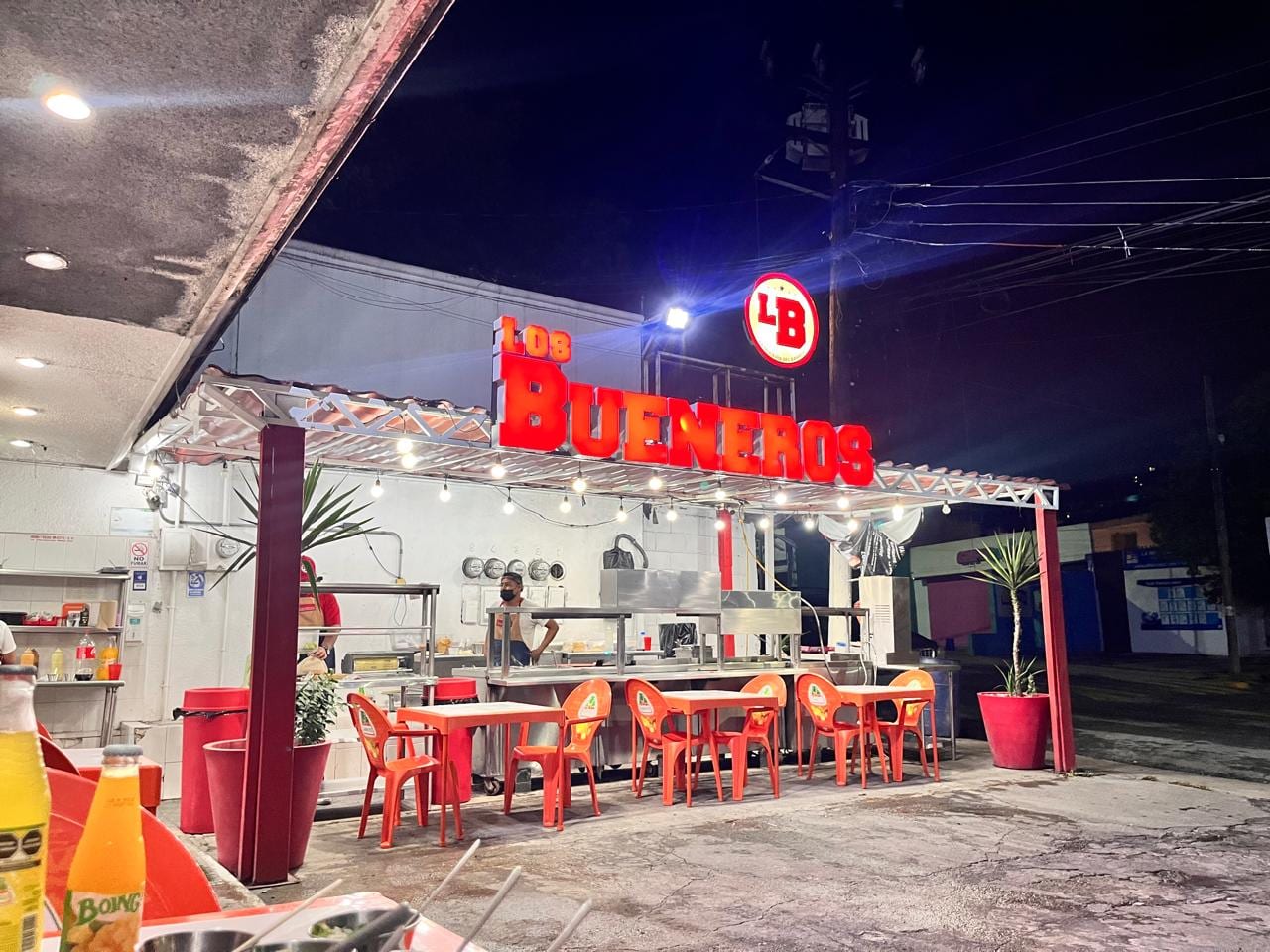 Los Bueneros