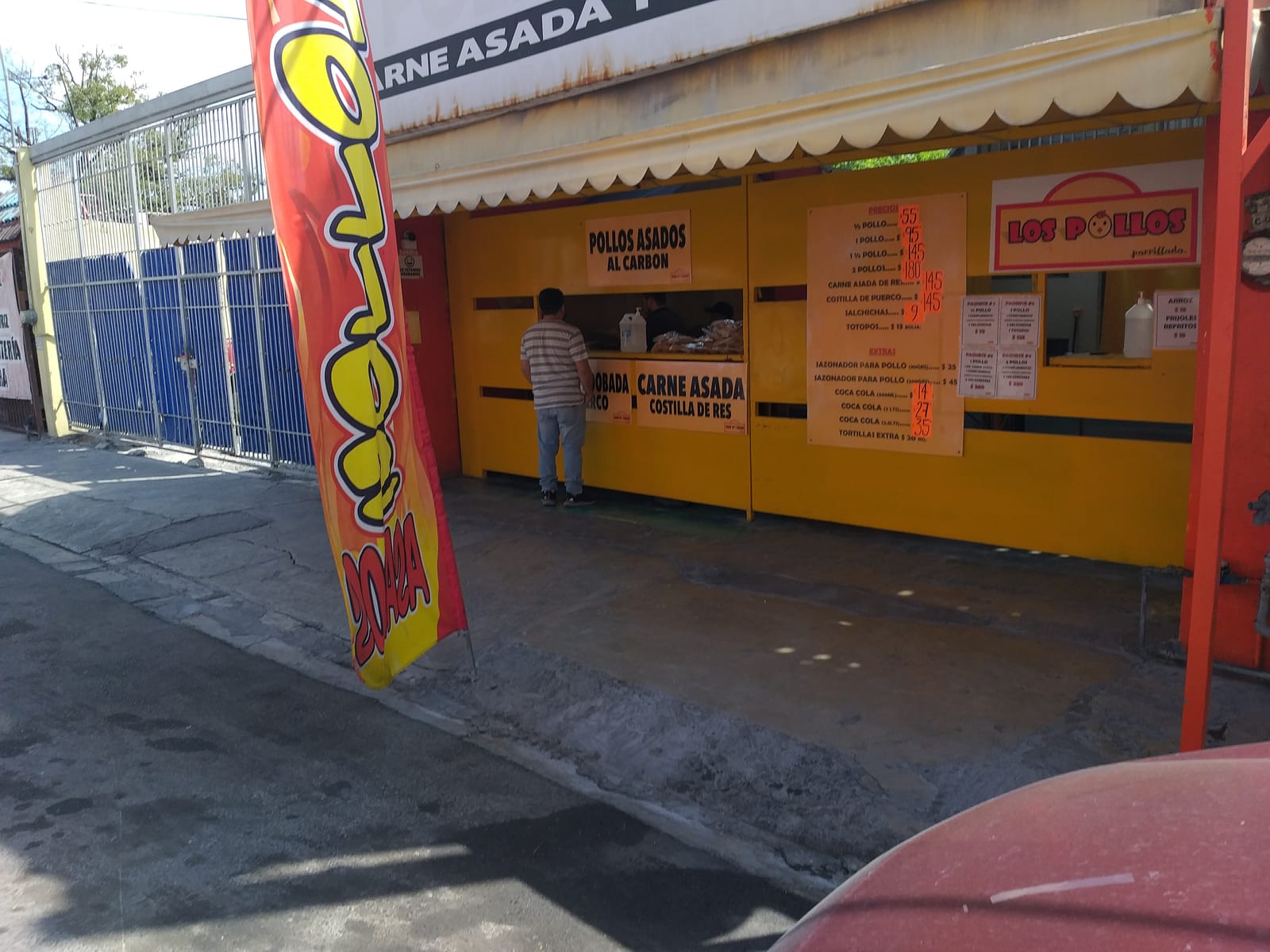Los Pollos Parrillada