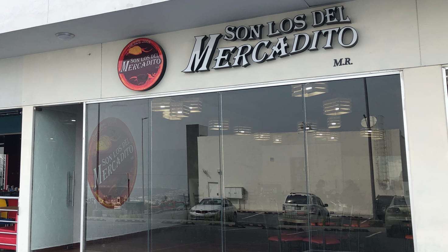 Son Los Del Mercadito Leones