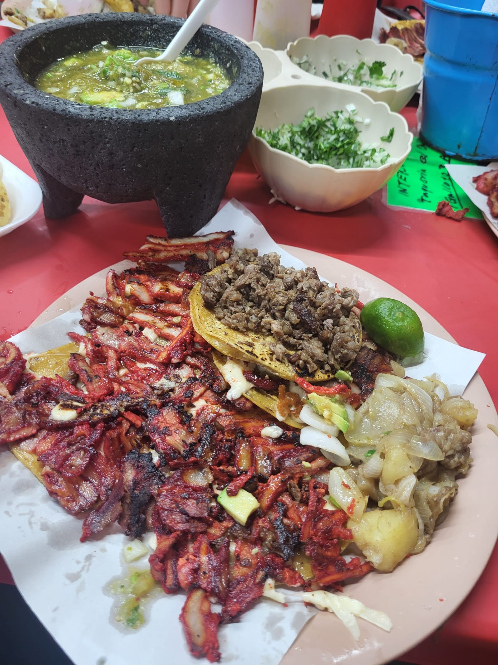 Taquería "El Gallo".