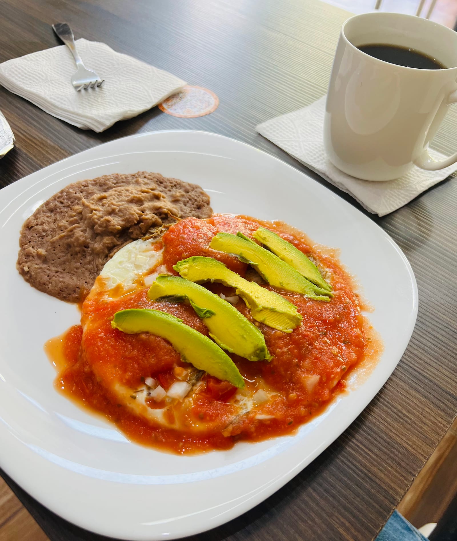 The Point Breakfast, Snack & More