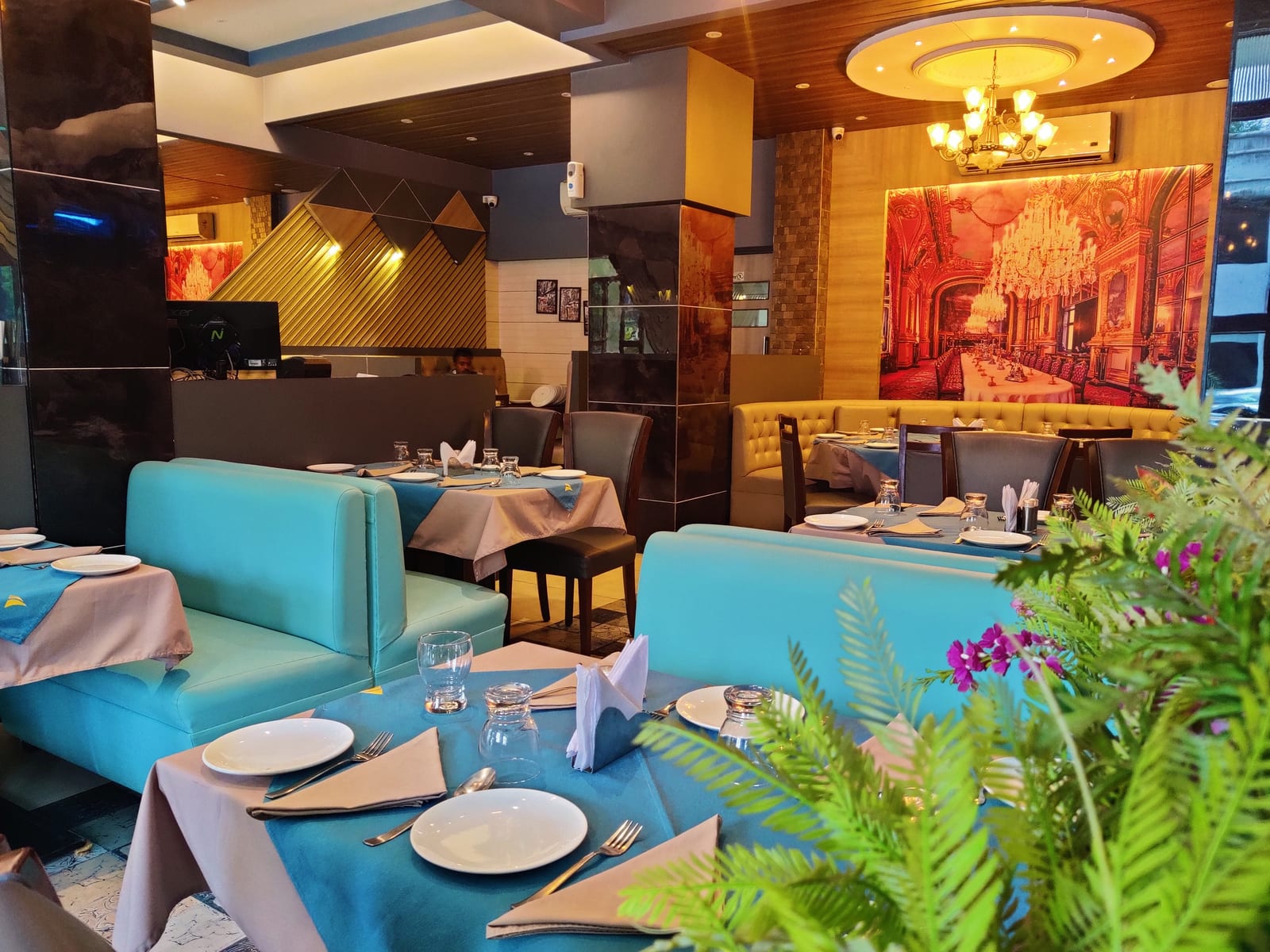 Aarush Fine Dine