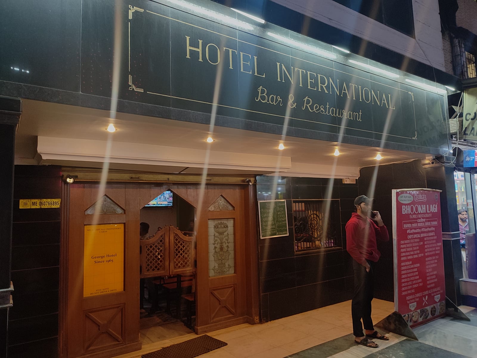 Hotel George International Restaurant & Bar