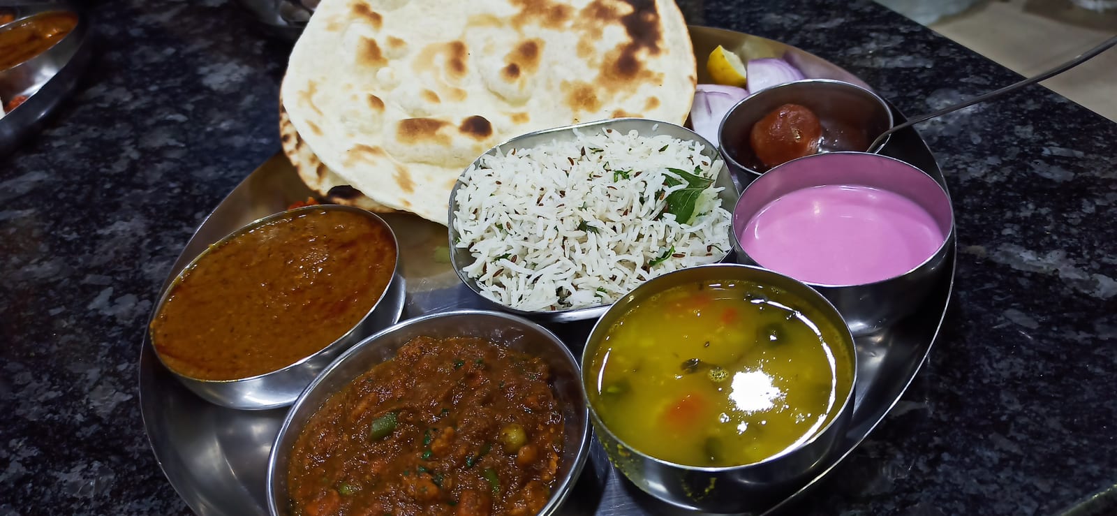 Hotel Shahi Katta