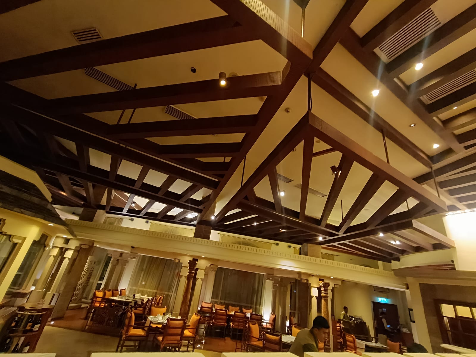 K&K , Itc Grand Central