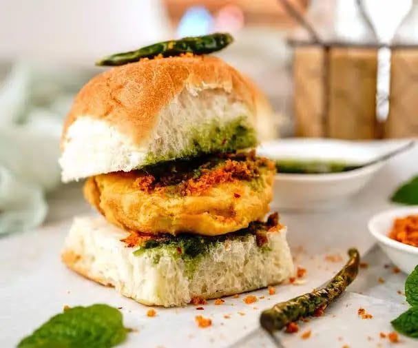 Kaka Vadapav