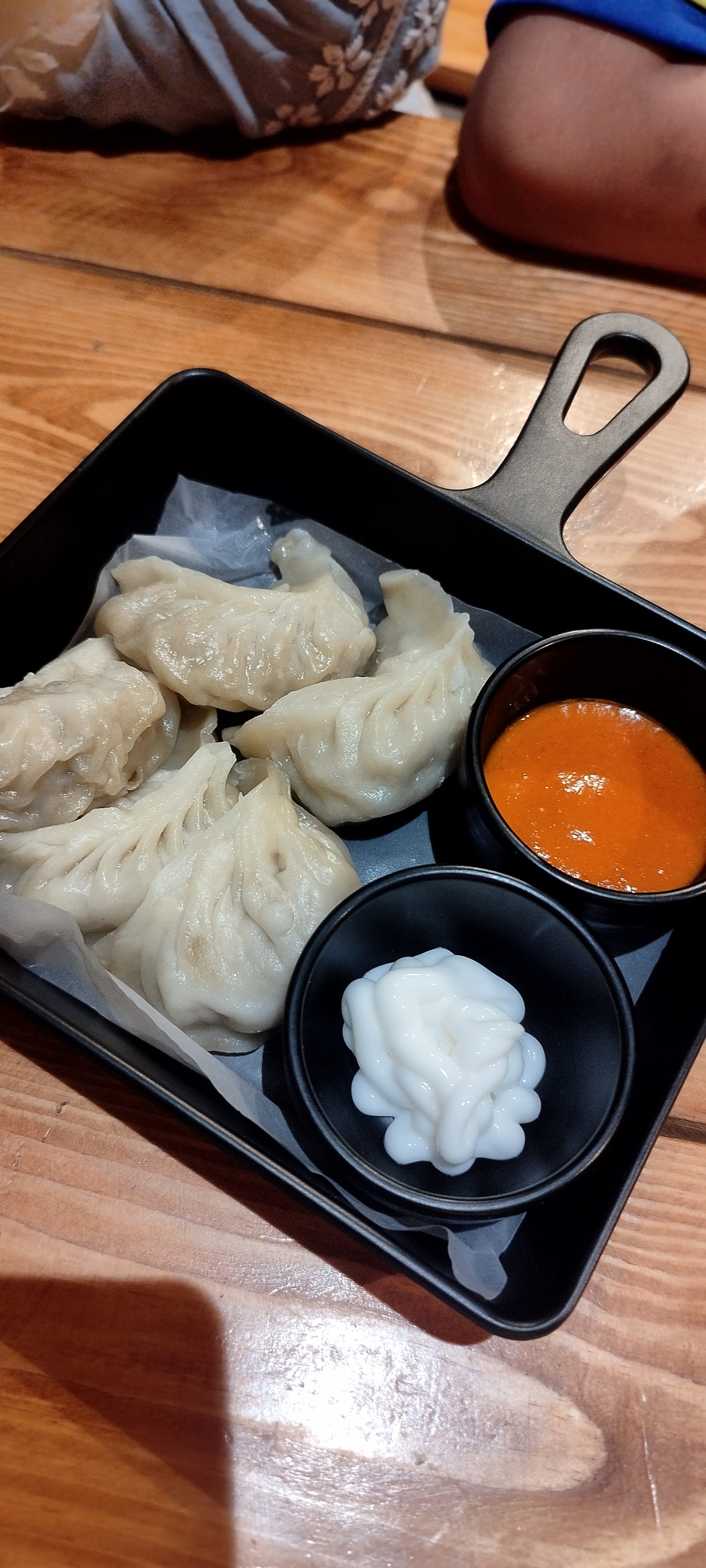 Rowdy Momos
