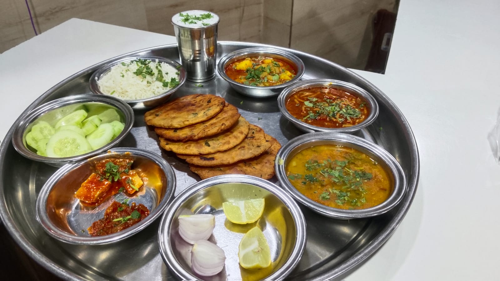 Shri Angadh Bhojnalay