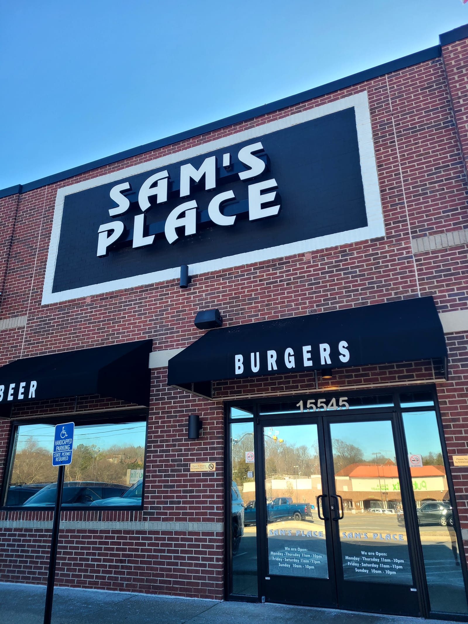 Sam's Place Nippers Corner